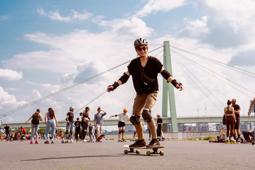 Longboard Dancing Nose Manual