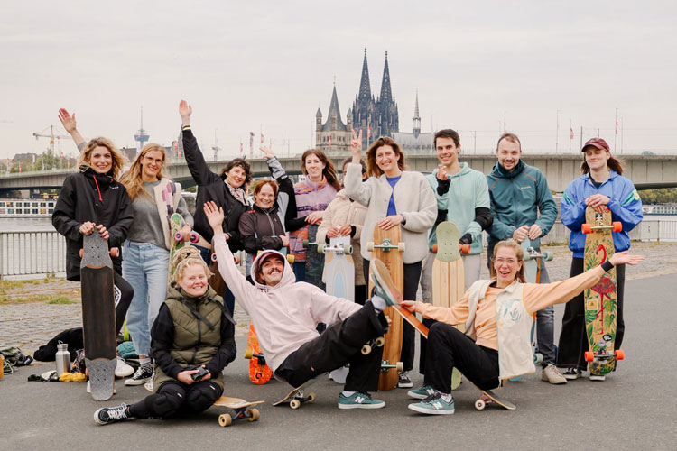 Gruppenfoto-hochformat-Instagram